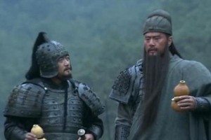《吕布曹操铭文出装顺序攻略》（掌握最佳出装顺序，制霸战场！）